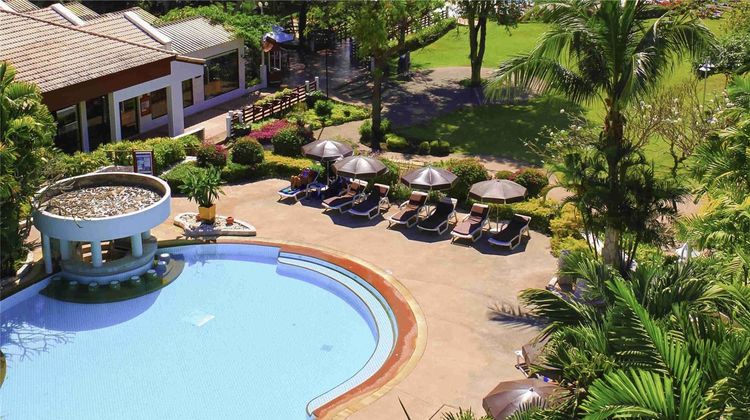 Novotel Rim Pae Rayong Pool