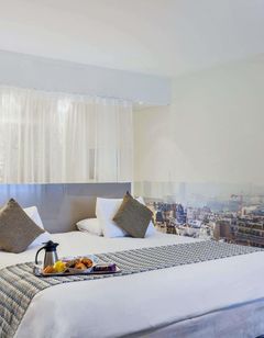 Mercure Paris Pt de Versailles Vaugirard