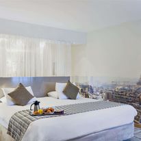 Mercure Paris Pt de Versailles Vaugirard