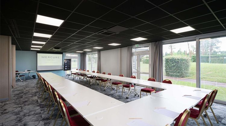 Mercure Lyon Est Villefontaine Meeting