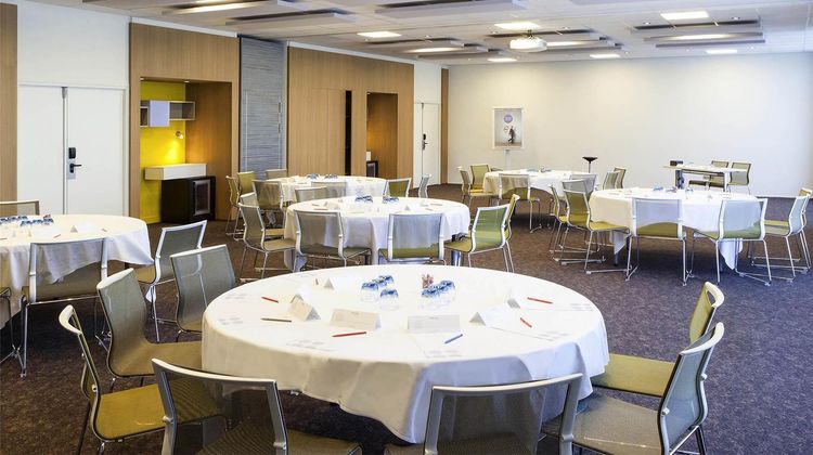 Novotel Saint Quentin Golf National Meeting