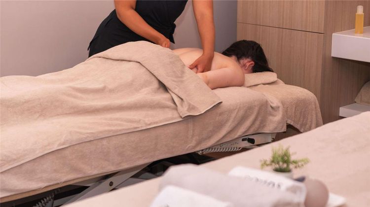 Novotel Saint Quentin Golf National Spa