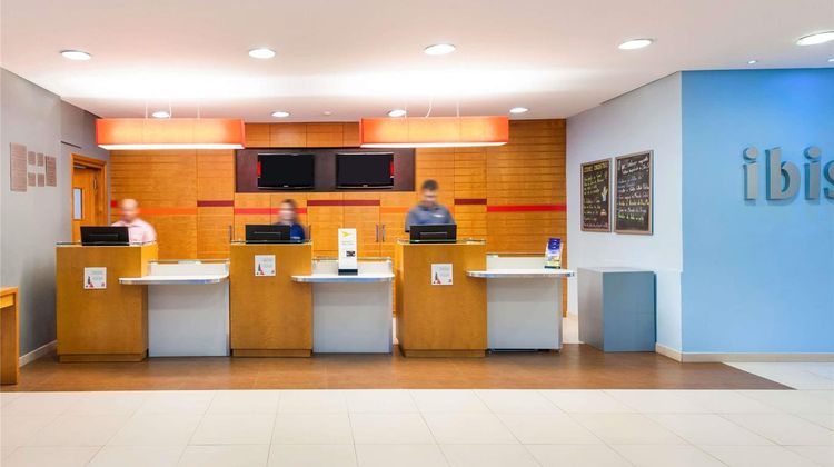 Ibis Hotel Fortaleza Exterior