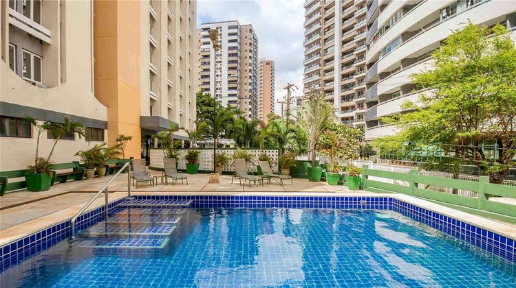 Ibis Hotel Fortaleza Exterior