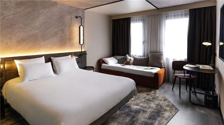 <b>Novotel Paris Suresnes Longchamp Hotel Other</b>. Images powered by <a href="https://iceportal.shijigroup.com/" title="IcePortal" target="_blank">IcePortal</a>.