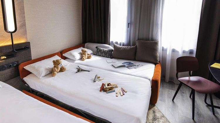 Novotel Paris Suresnes Longchamp Hotel Room