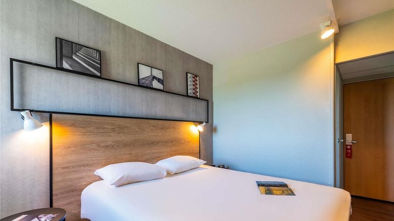 <b>Ibis Hotel Besancon Marchaux Room</b>. Images powered by <a href="https://iceportal.shijigroup.com/" title="IcePortal" target="_blank">IcePortal</a>.