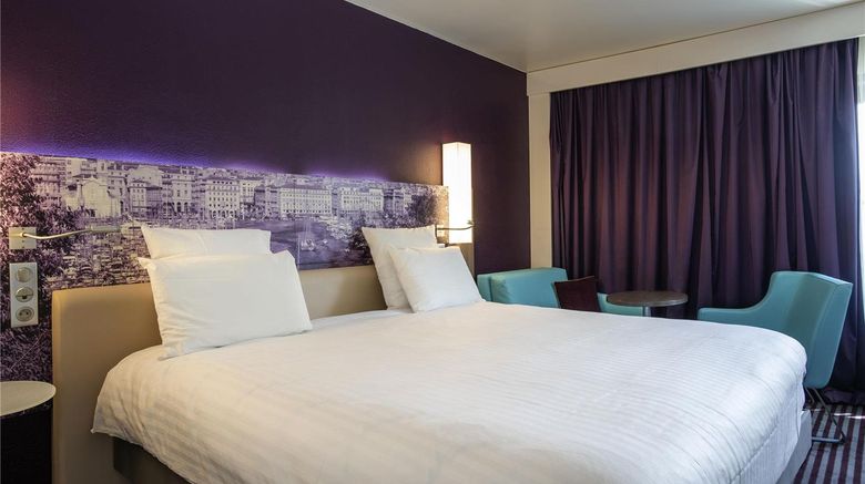 <b>Mercure Marseille Euro Centre Room</b>. Images powered by <a href="https://iceportal.shijigroup.com/" title="IcePortal" target="_blank">IcePortal</a>.