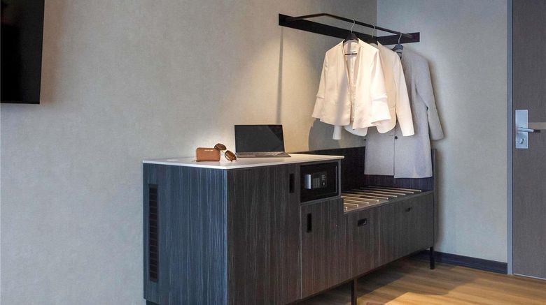 <b>Ibis Styles Den Haag Room</b>. Images powered by <a href="https://iceportal.shijigroup.com/" title="IcePortal" target="_blank">IcePortal</a>.