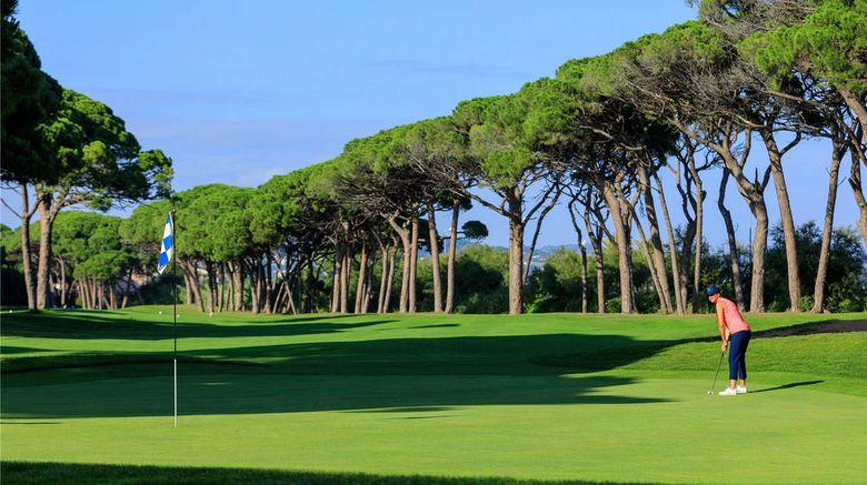 <b>Pullman Cannes Mandelieu Royal Casino Golf</b>. Images powered by <a href="https://iceportal.shijigroup.com/" title="IcePortal" target="_blank">IcePortal</a>.