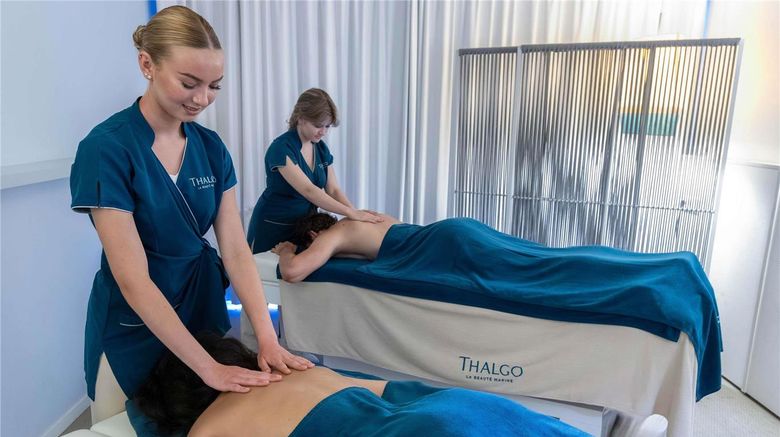 <b>Pullman Cannes Mandelieu Royal Casino Spa</b>. Images powered by <a href="https://iceportal.shijigroup.com/" title="IcePortal" target="_blank">IcePortal</a>.