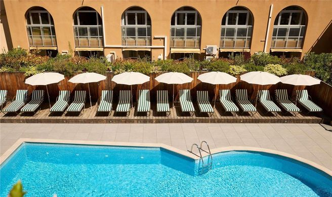 Grand Hotel Roi Rene Exterior