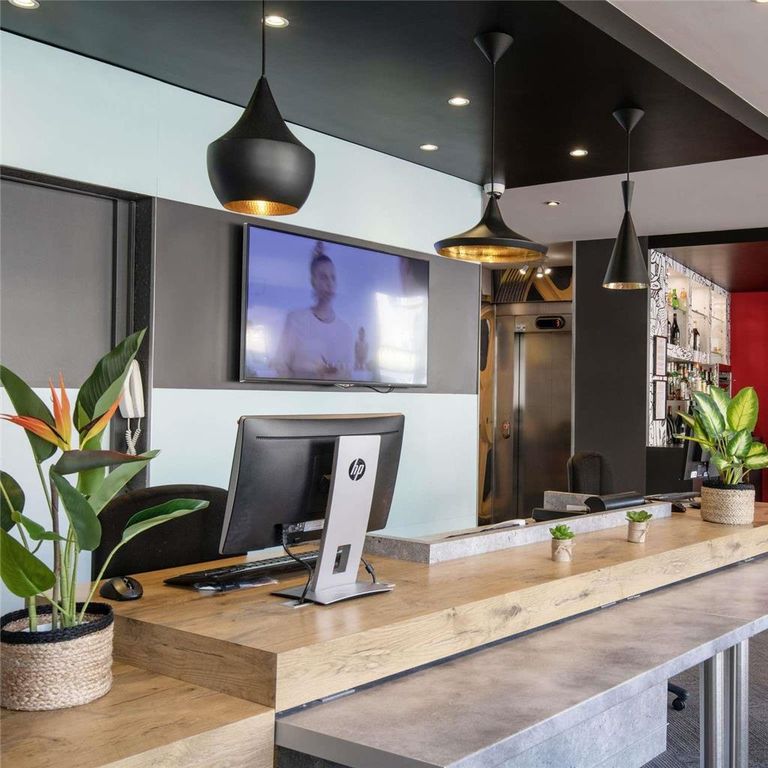 Ibis Cannes Plage La Bocca