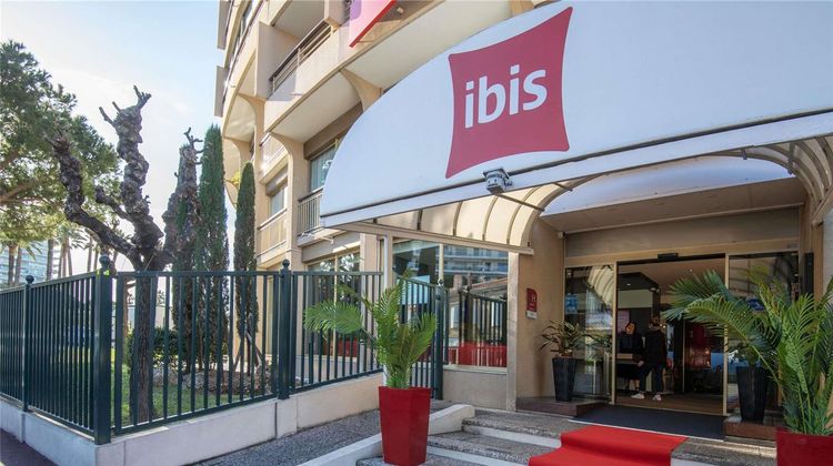 Ibis Cannes Plage La Bocca Exterior