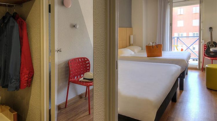 Ibis Hyeres Room