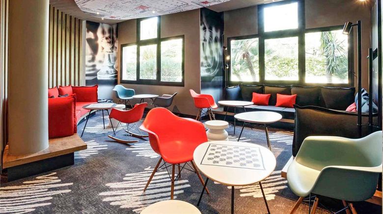 Ibis Hyeres Exterior. Images powered by <a href="https://iceportal.shijigroup.com" target="_blank" rel="noopener">Ice Portal</a>.