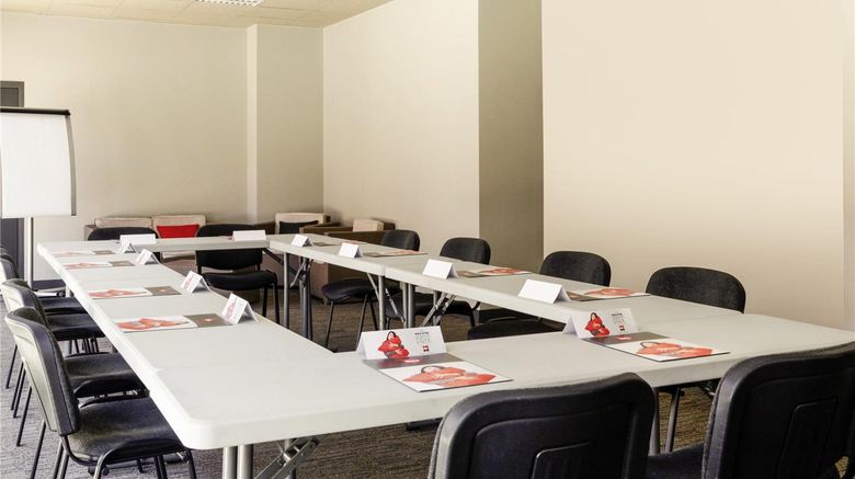<b>Ibis Hyeres Meeting</b>. Images powered by <a href="https://iceportal.shijigroup.com/" title="IcePortal" target="_blank">IcePortal</a>.