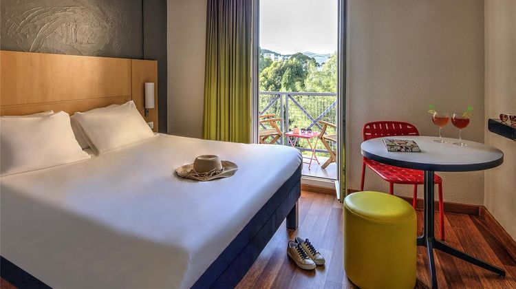 Ibis Hyeres Room