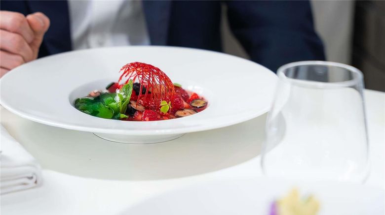 <b>Mercure Paris Massy Gare TGV Hotel Restaurant</b>. Images powered by <a href="https://iceportal.shijigroup.com/" title="IcePortal" target="_blank">IcePortal</a>.