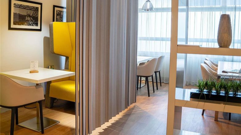 <b>Mercure Paris Massy Gare TGV Hotel Exterior</b>. Images powered by <a href="https://iceportal.shijigroup.com/" title="IcePortal" target="_blank">IcePortal</a>.