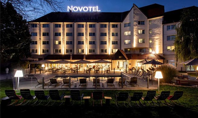 Novotel Beaune Exterior