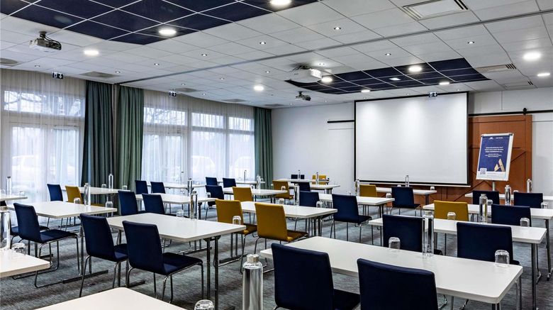 <b>Novotel Beaune Other</b>. Images powered by <a href="https://iceportal.shijigroup.com/" title="IcePortal" target="_blank">IcePortal</a>.