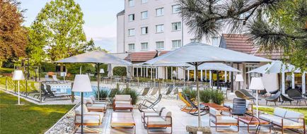 Novotel Beaune Exterior