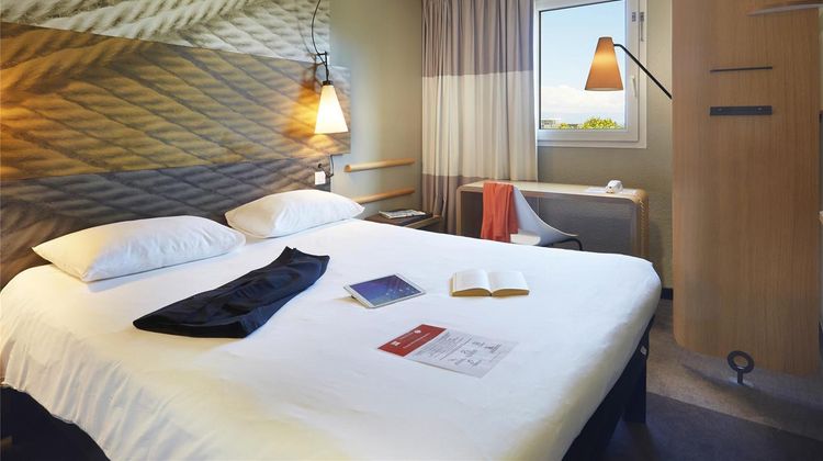 Ibis Archamps Porte de Geneve Room