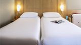 <b>Ibis Lausanne Crissier Room</b>. Images powered by <a href="https://iceportal.shijigroup.com/" title="IcePortal" target="_blank">IcePortal</a>.