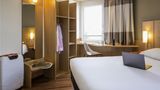 <b>Ibis Lausanne Crissier Room</b>. Images powered by <a href="https://iceportal.shijigroup.com/" title="IcePortal" target="_blank">IcePortal</a>.