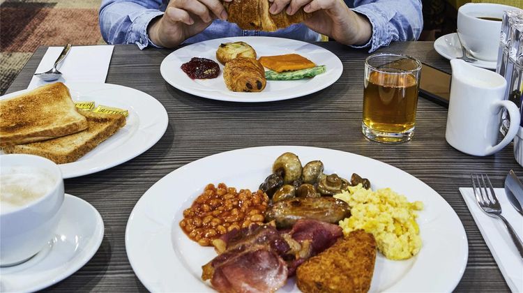 Novotel Wolverhampton City Centre Restaurant
