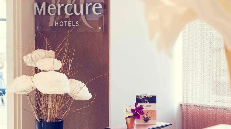 Mercure Paris Place d'Italie Exterior