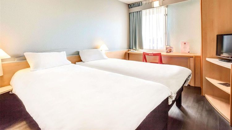 Ibis Agen Centre Room