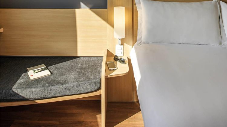 Ibis Sisteron Room