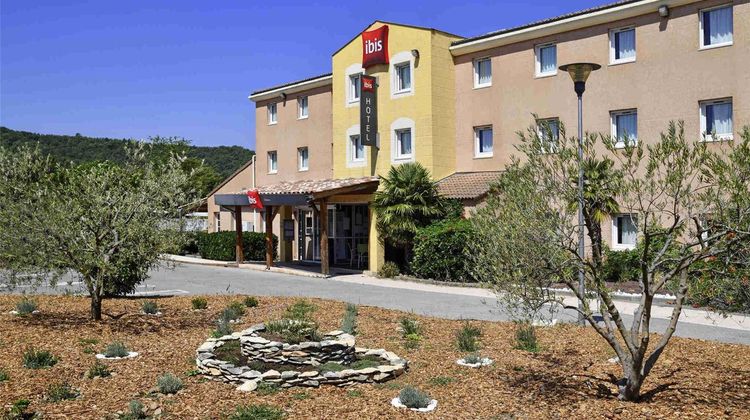 Ibis Sisteron Exterior
