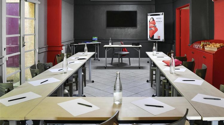 Ibis Sisteron Meeting