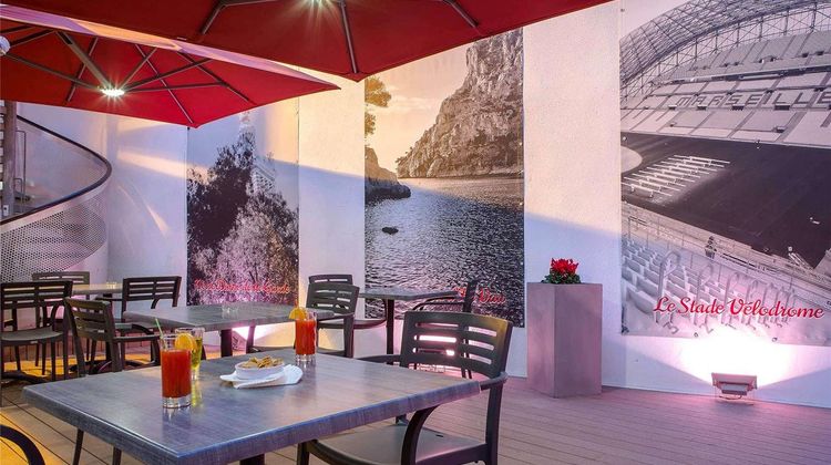 Ibis Latimone Hotel Exterior