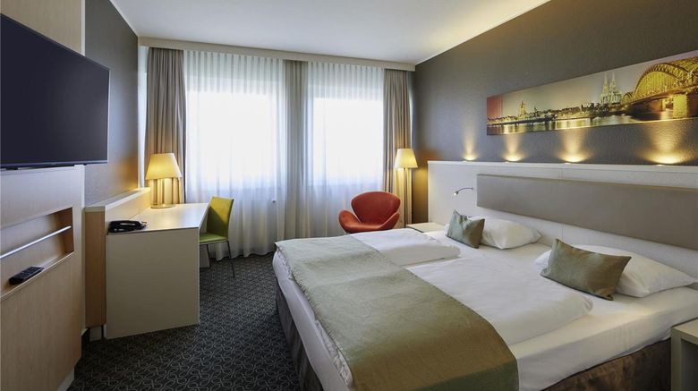 <b>Mercure Hotel Severinshof Koeln City Room</b>. Images powered by <a href="https://iceportal.shijigroup.com/" title="IcePortal" target="_blank">IcePortal</a>.
