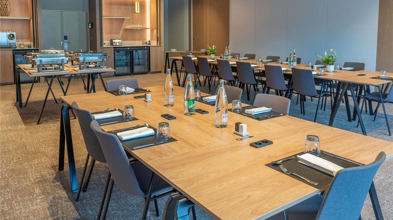 <b>Novotel Angers Lac De Maine Meeting</b>. Images powered by <a href="https://iceportal.shijigroup.com/" title="IcePortal" target="_blank">IcePortal</a>.