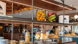 <b>Mercure Omaha Beach Hotel Restaurant</b>. Images powered by <a href="https://iceportal.shijigroup.com/" title="IcePortal" target="_blank">IcePortal</a>.