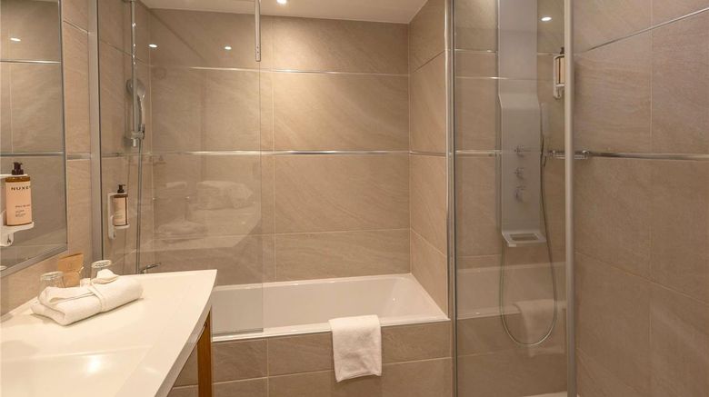 <b>Mercure Beaune Centre Suite</b>. Images powered by <a href="https://iceportal.shijigroup.com/" title="IcePortal" target="_blank">IcePortal</a>.