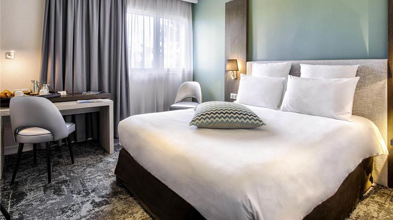 <b>Mercure Cabourg Hotel & Spa Room</b>. Images powered by <a href="https://iceportal.shijigroup.com/" title="IcePortal" target="_blank">IcePortal</a>.