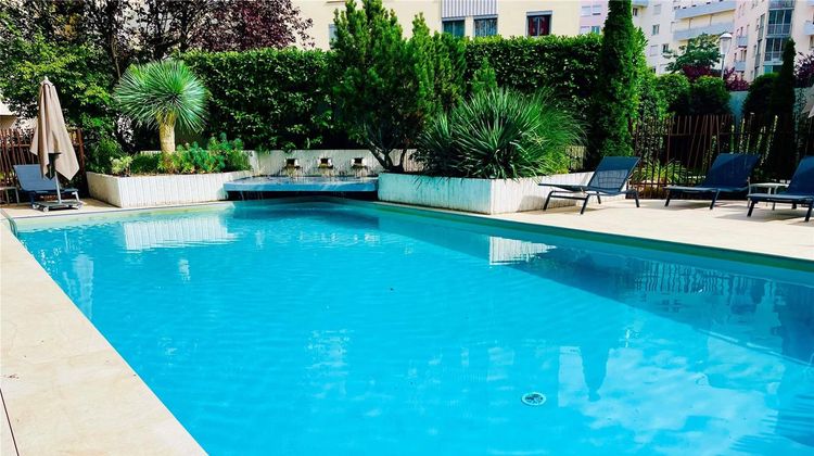 Mercure Dijon Clemenceau Pool
