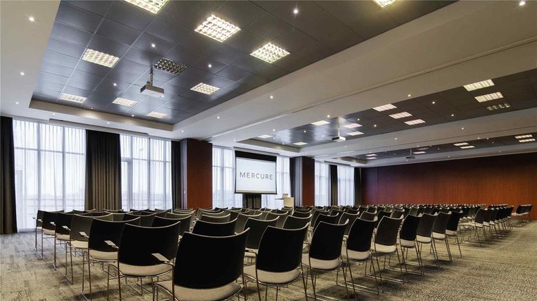<b>Mercure Hotel Amsterdam City Meeting</b>. Images powered by <a href="https://iceportal.shijigroup.com/" title="IcePortal" target="_blank">IcePortal</a>.