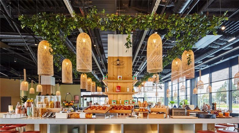 <b>Mercure Orly Aeroport Hotel Other</b>. Images powered by <a href="https://iceportal.shijigroup.com/" title="IcePortal" target="_blank">IcePortal</a>.
