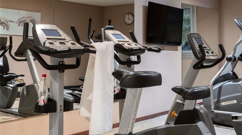 <b>Mercure Rouen Champ-de-Mars Health</b>. Images powered by <a href="https://iceportal.shijigroup.com/" title="IcePortal" target="_blank">IcePortal</a>.