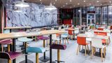 <b>Hotel Ibis Porto Gaia Restaurant</b>. Images powered by <a href="https://iceportal.shijigroup.com/" title="IcePortal" target="_blank">IcePortal</a>.