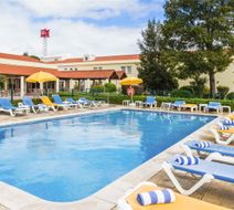 Hotel Ibis Setubal Exterior