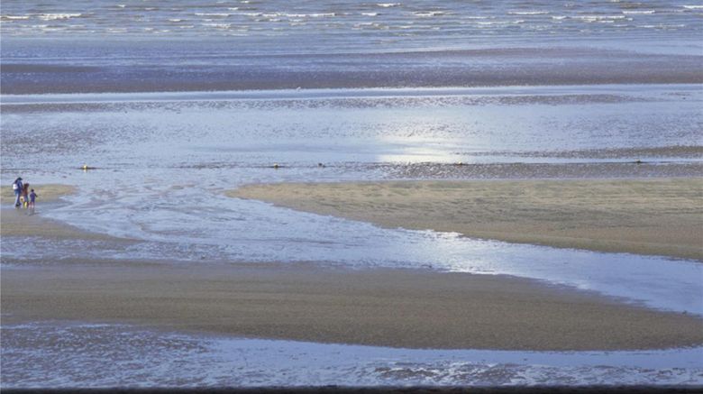 <b>Le Grand Hotel Cabourg - MGallery Coll. Golf</b>. Images powered by <a href="https://iceportal.shijigroup.com/" title="IcePortal" target="_blank">IcePortal</a>.