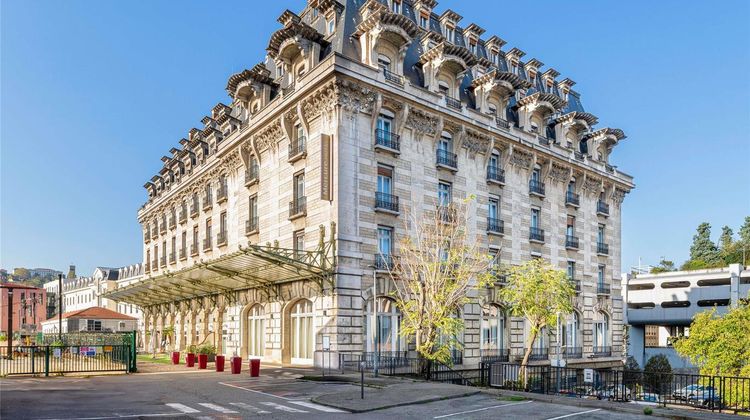 Mercure Lyon Centre Chateau Perrache Exterior